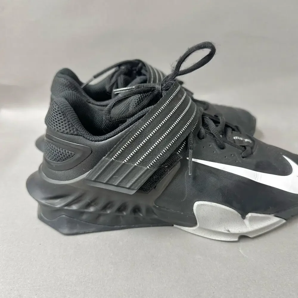 Nike Savaleos Weightlifting Training Workout Shoes Black   White Mens 7 Euro‎ 40